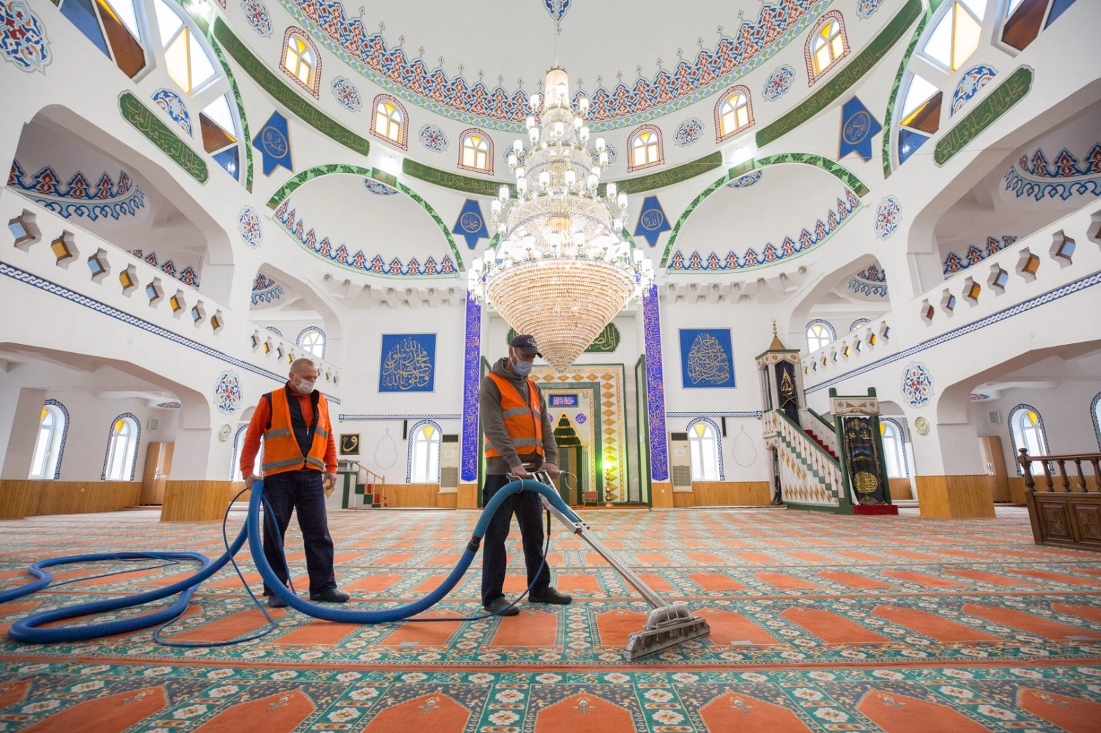 Nilüfer’de ibadethanede detaylı temizlik