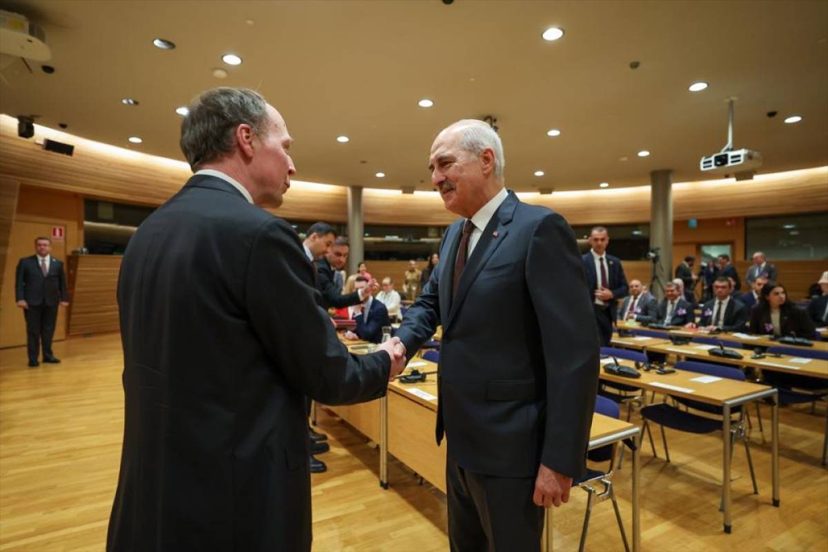 TBMM Başkanı Kurtulmuş, "Değişen D&uuml;nyada T&uuml;rkiye" konferansında konuştu: