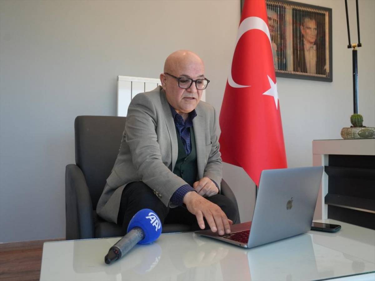 Basın İlan Kurumu Diyarbakır B&ouml;lge M&uuml;d&uuml;r&uuml; Y&uuml;rekli, AA'nın "Yılın Kareleri" oylamasına katıldı