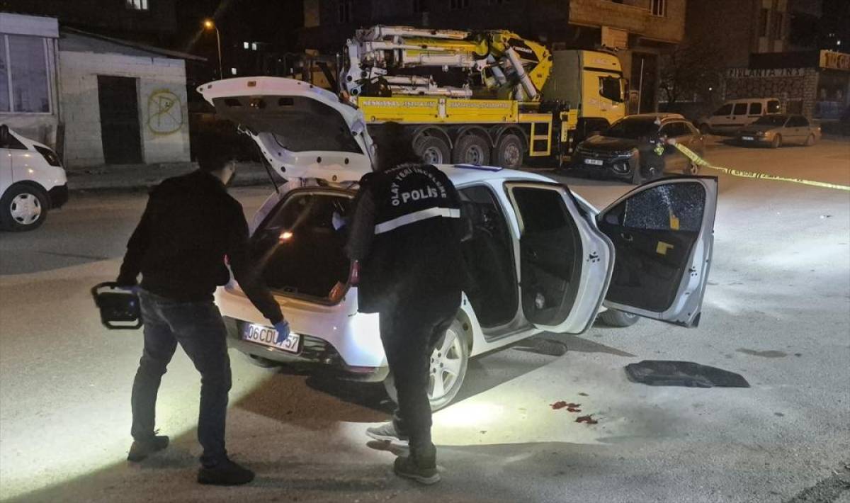 Gaziantep'te silahlı kavgada 1 kişi &ouml;ld&uuml;, 1 kişi ağır yaralandı