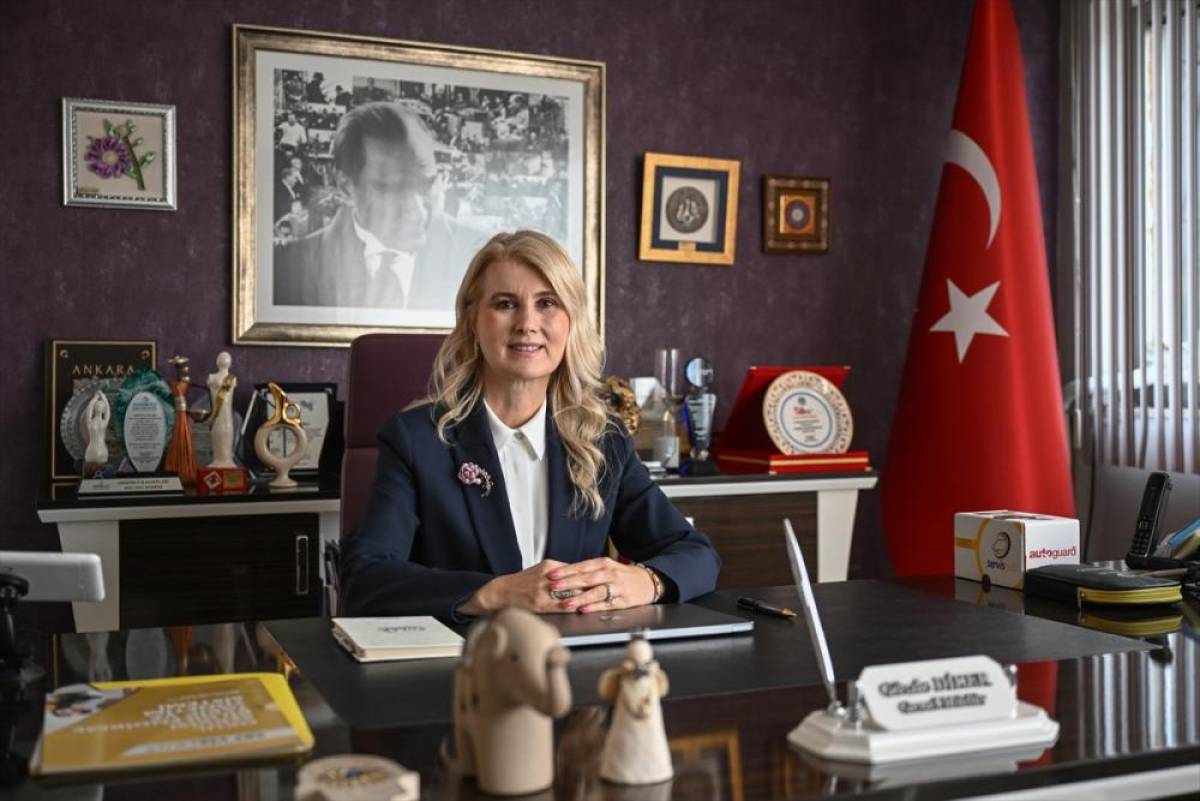 &Uuml;RETİMLE G&Uuml;&Ccedil;LENEN KADINLAR - Servisteki &ccedil;ocukları anlık takip eden yerli mobil uygulamanın d&uuml;nyaya a&ccedil;ılması hedefleniyor