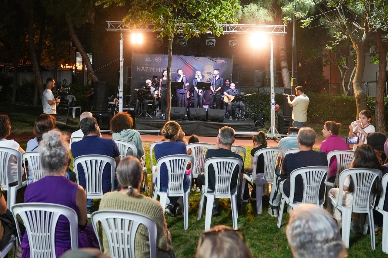 İstanbul Maltepe&rsquo;de Nazım Hikmet anması