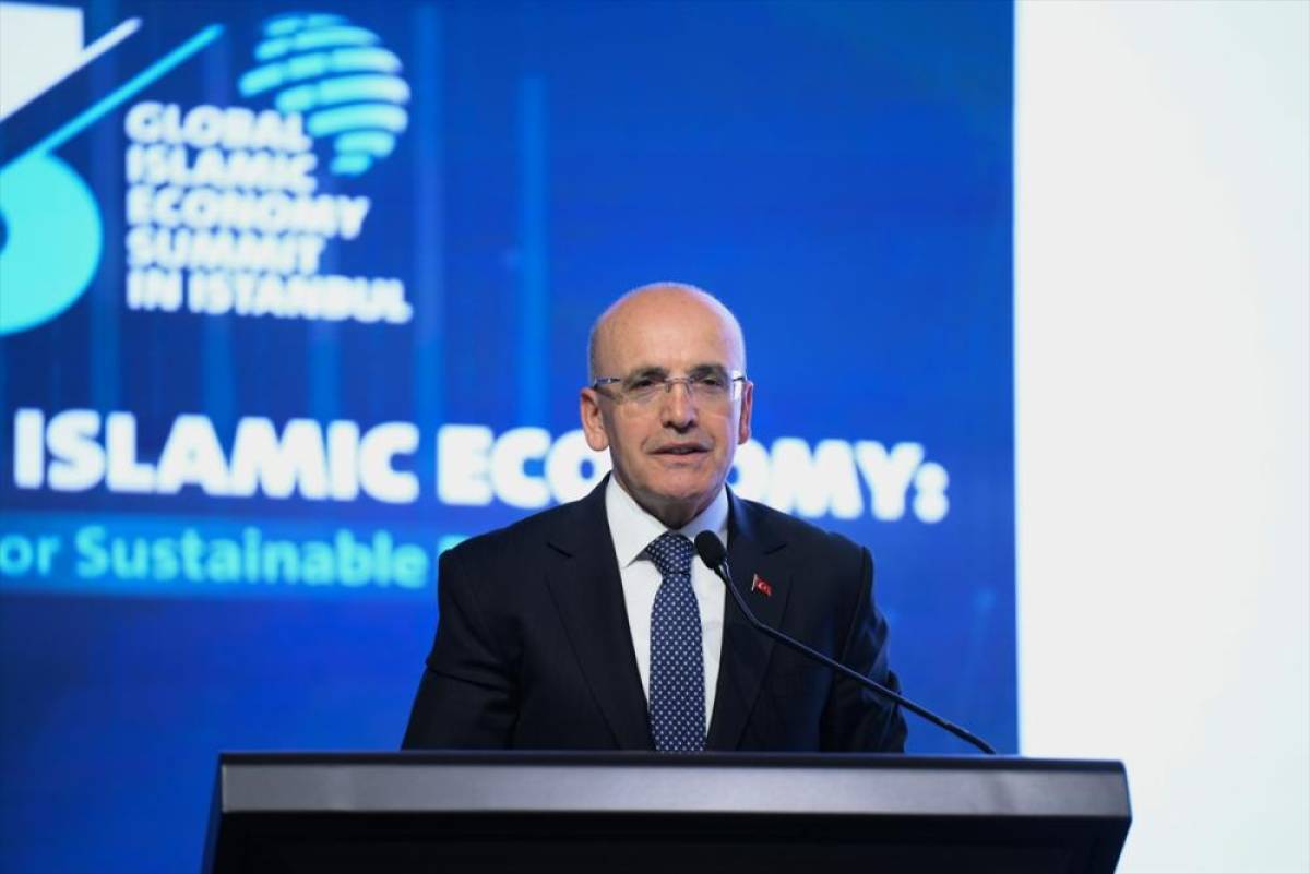 Bakan Şimşek, 3. K&uuml;resel İslami Ekonomi Zirvesi'nde konuştu: (1)
