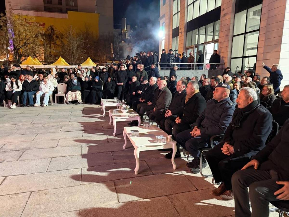 Pazarcık'ta 6 Şubat depremlerinde yaşamını yitirenler anıldı