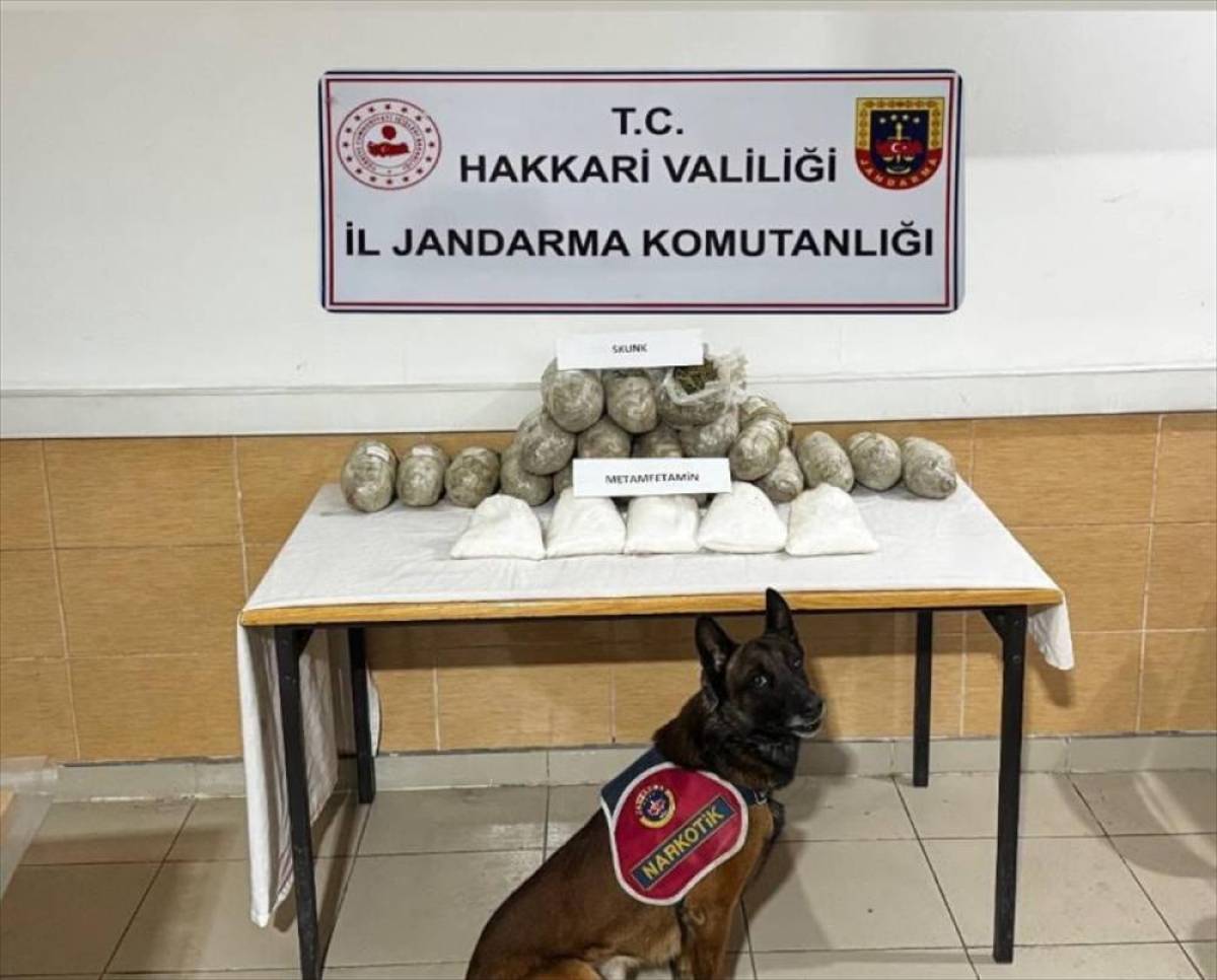 Hakkari'de 22 kilo 170 gram uyuşturucu ele ge&ccedil;irildi