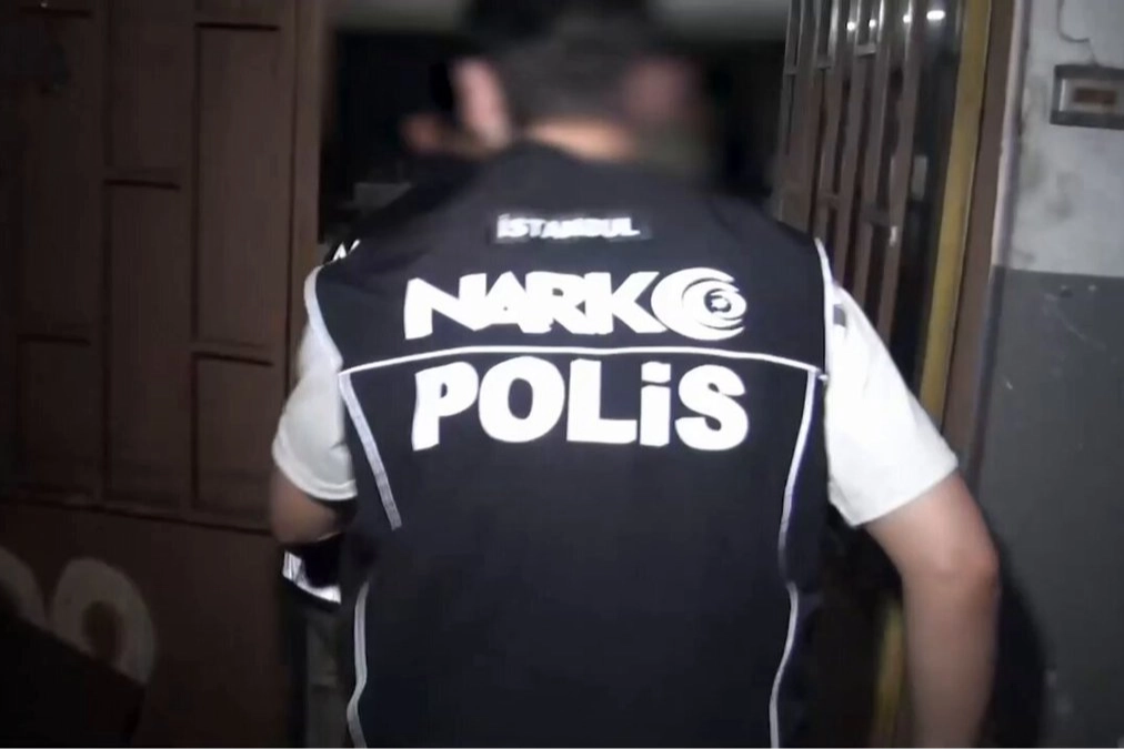 İstanbul&rsquo;da 1 milyondan fazla sentetik hap ele ge&ccedil;irildi