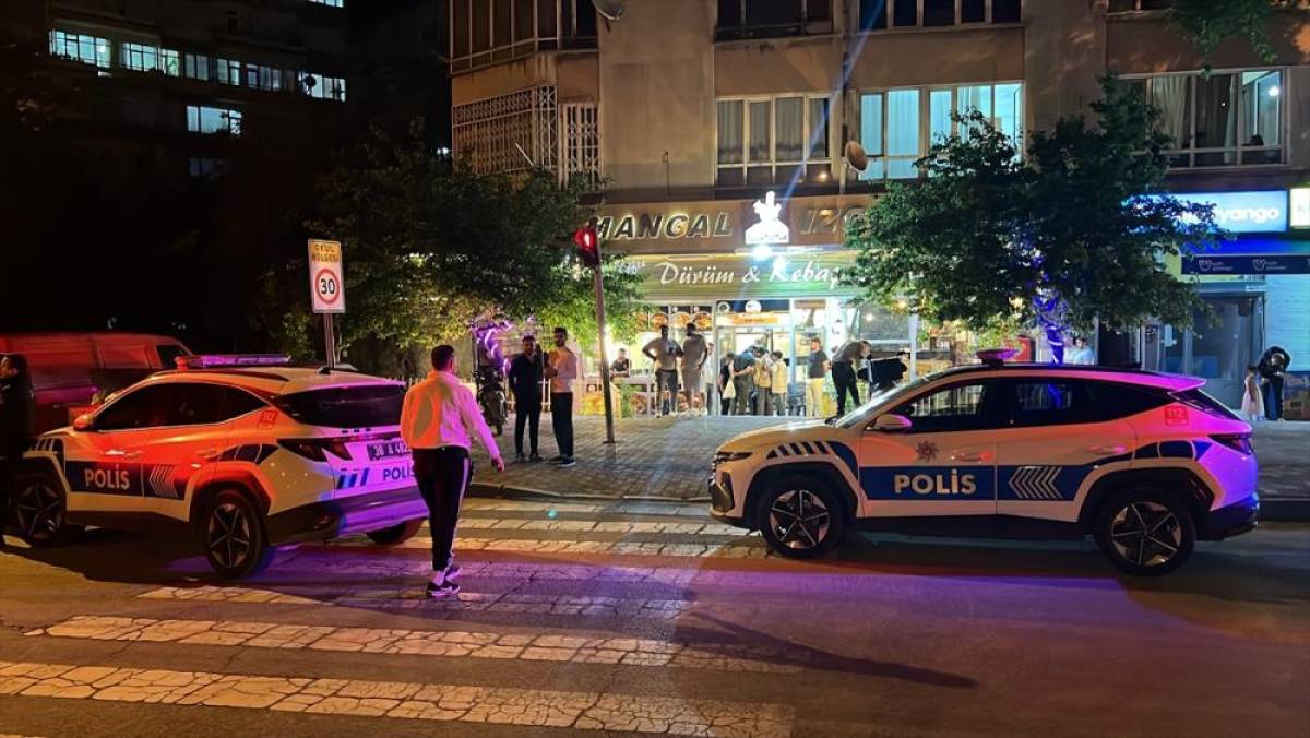 Kayseri'de d&ouml;ner bı&ccedil;ağıyla d&uuml;zenlenen saldırıda 2 kişi yaralandı
