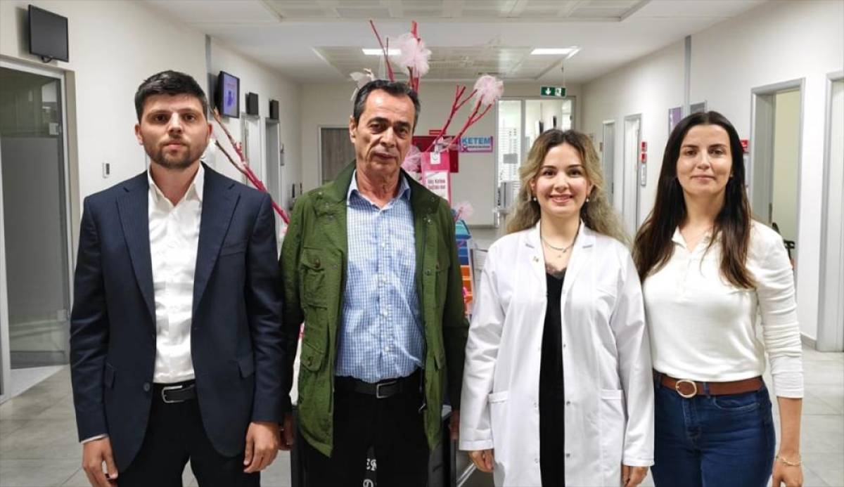 "T&uuml;t&uuml;nle m&uuml;cadele timleri"nin y&ouml;nlendirdiği kişi 40 yılın ardından bağımlılıktan kurtuldu