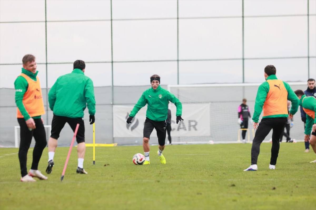 Iğdır FK, &Uuml;mraniyespor ma&ccedil;ının hazırlıklarına başladı