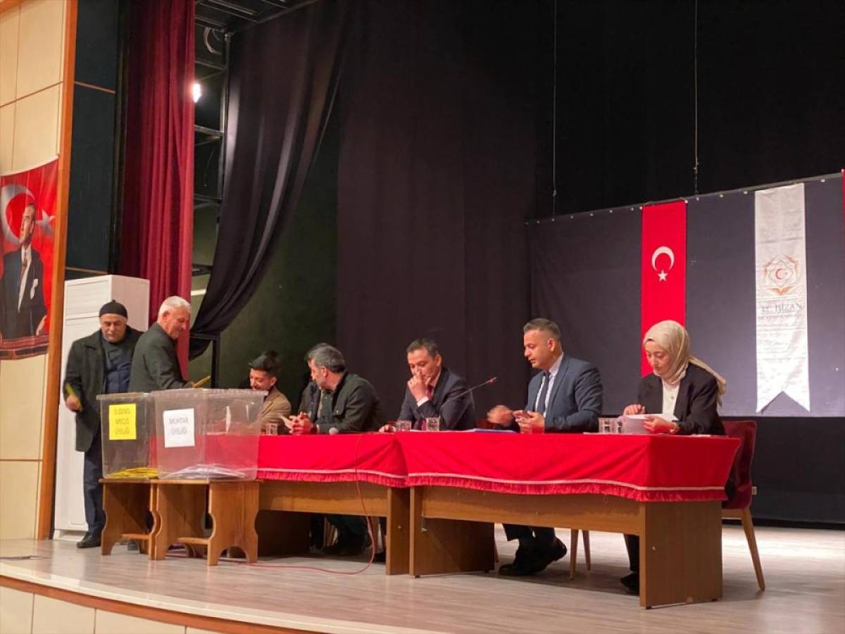 Hizan'da K&ouml;ylere Hizmet G&ouml;t&uuml;rme Birliği enc&uuml;men se&ccedil;imi yapıldı
