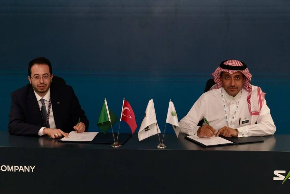 ROKETSAN, milli f&uuml;zelerle Suudi Arabistan'da yeni s&ouml;zleşmeler imzaladı