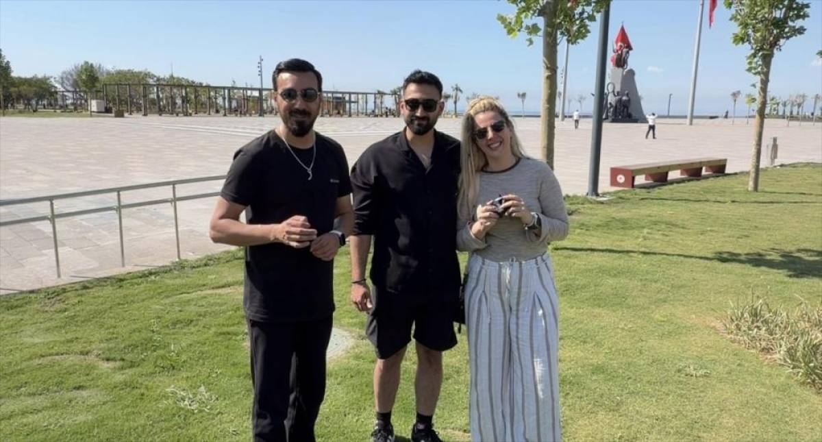 Hatay'da yama&ccedil; paraş&uuml;t&uuml; atlayışında evlilik teklifi