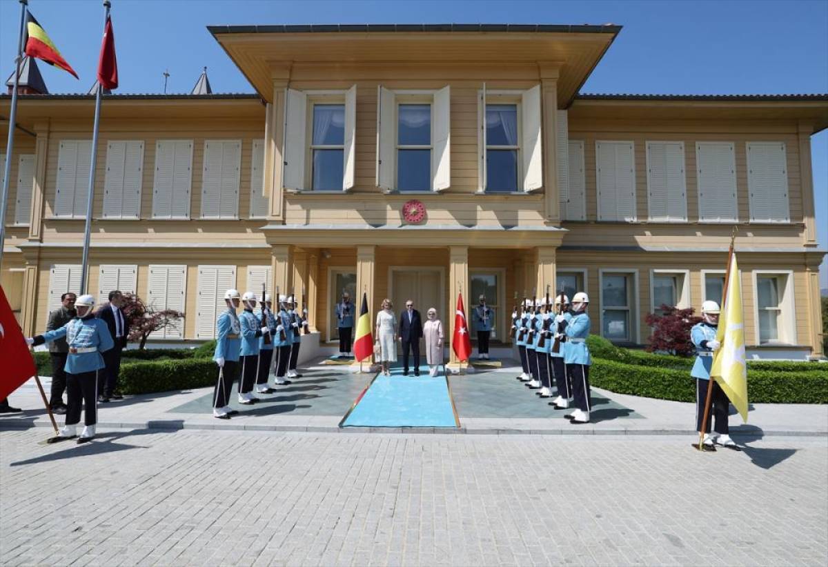 Cumhurbaşkanı Erdoğan, Bel&ccedil;ika Krali&ccedil;esi Mathilde'yi kabul etti