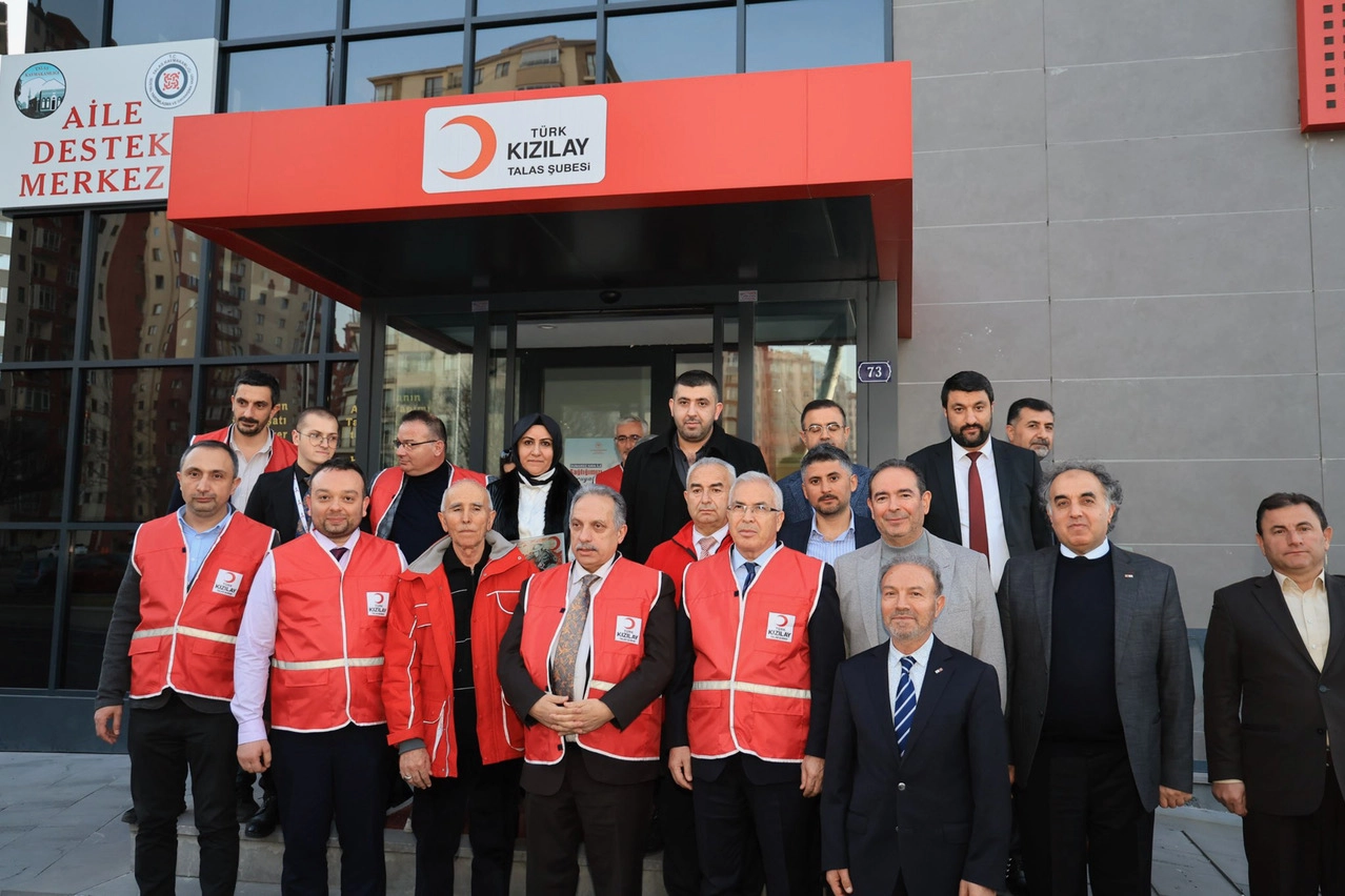 Kayseri Talas'tan T&uuml;rk Kızılayı'na kalıcı eser