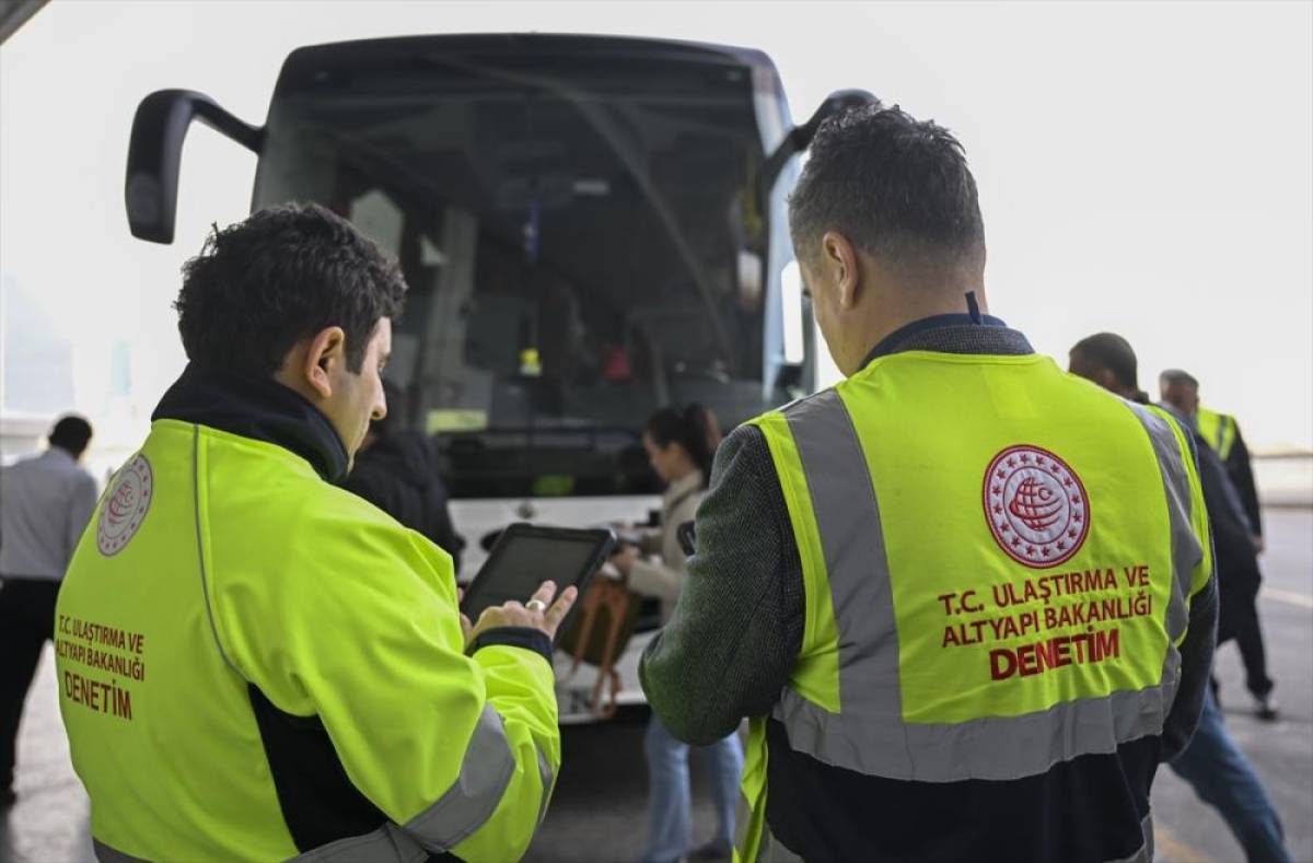 Ulaştırma ve Altyapı Bakanlığı, şehirlerarası otobüs bileti ücretlerine yönelik fahiş fiyat denetimi yaptı