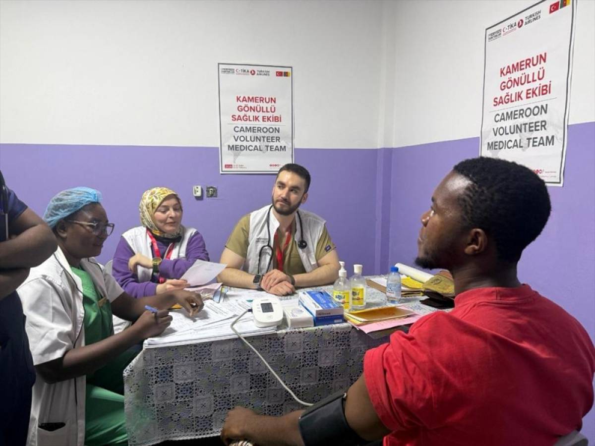 Yery&uuml;z&uuml; Doktorları g&ouml;n&uuml;ll&uuml; sağlık ekibi Kamerun'a gitti