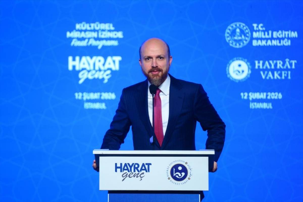 İstanbul'da "K&uuml;lt&uuml;rel Mirasın İzinde Osmanlı T&uuml;rk&ccedil;esi Yarışması"nın final programı yapıldı