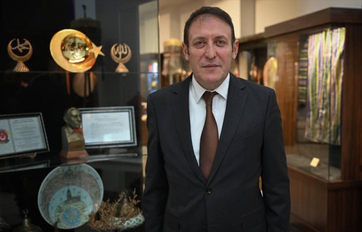 MHP'den "Devlet Bah&ccedil;eli ve T&uuml;rk Milliyet&ccedil;iliği" kitabı