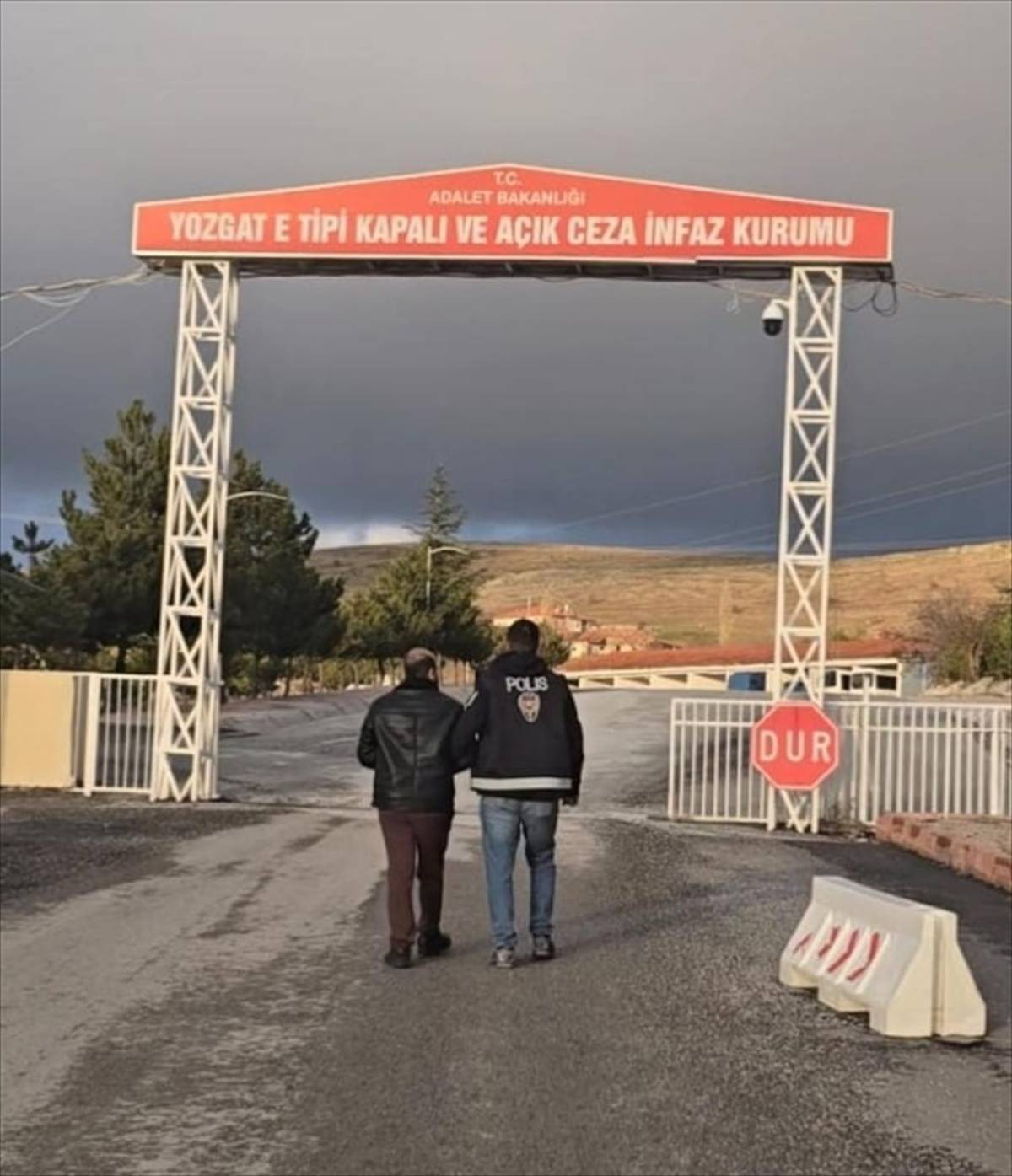 Burdur'da bir kişiyi 1 milyon 800 bin lira dolandıran ş&uuml;pheli Yozgat'ta tutuklandı