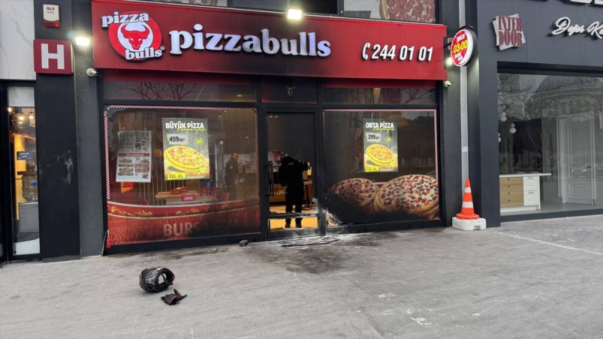 G&Uuml;NCELLEME - Bursa'da daha &ouml;nce birlikte &ccedil;alıştığı kişinin 2 iş yerini kundaklayan ş&uuml;pheli yakalandı