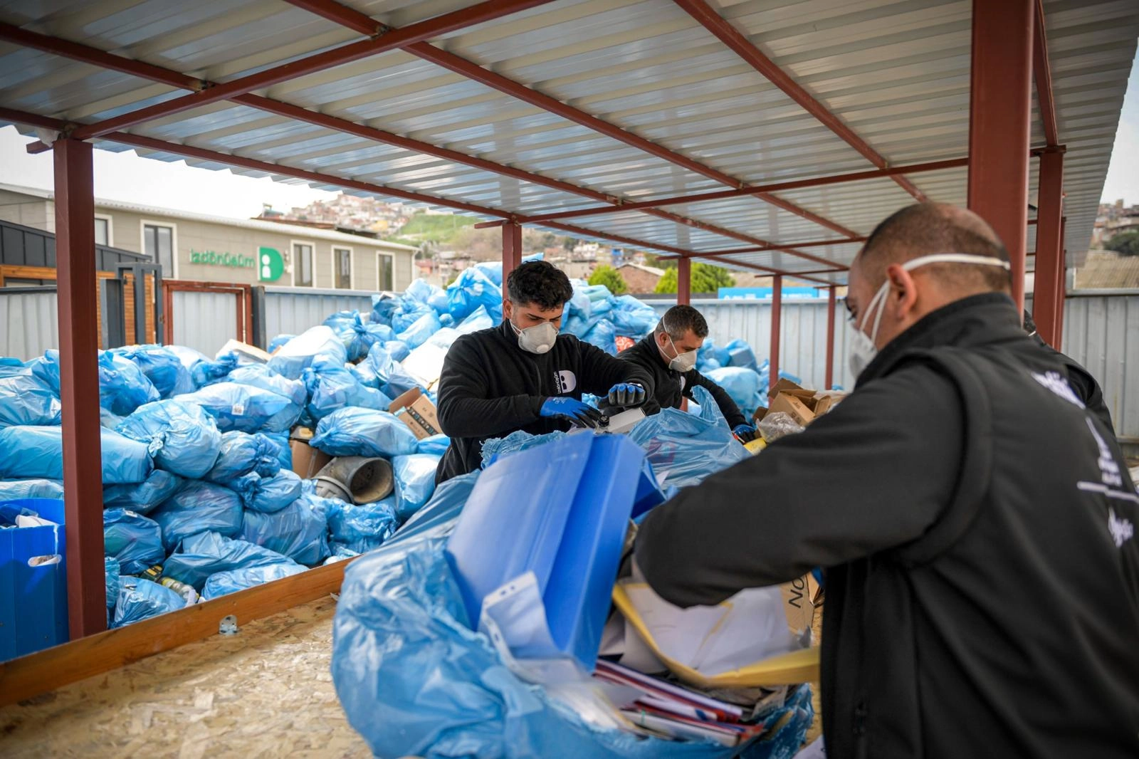 İzmir&rsquo;de geri d&ouml;n&uuml;ş&uuml;m kapasitesi y&uuml;zde 40 arttı