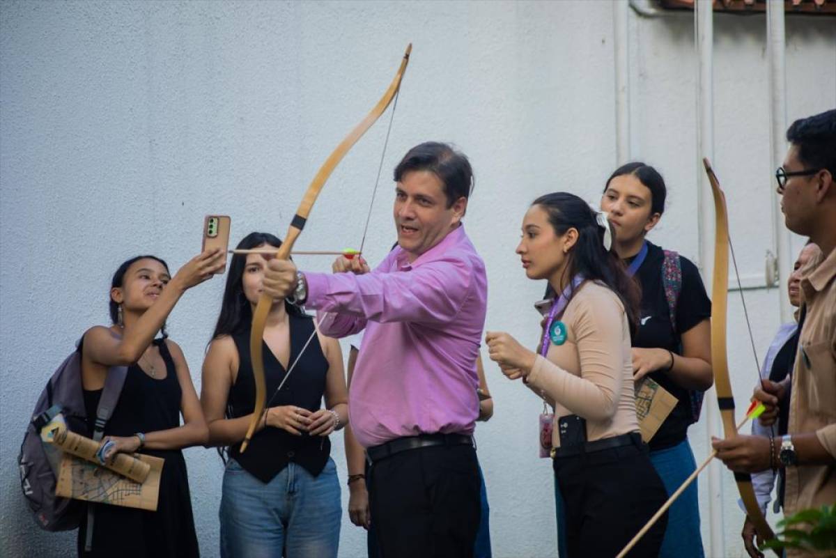 Venezuela&rsquo;da "Avrupa K&uuml;lt&uuml;r Merkezleri A&ccedil;ık Kapı G&uuml;n&uuml;"nde T&uuml;rk k&uuml;lt&uuml;r&uuml; ilgi g&ouml;rd&uuml;