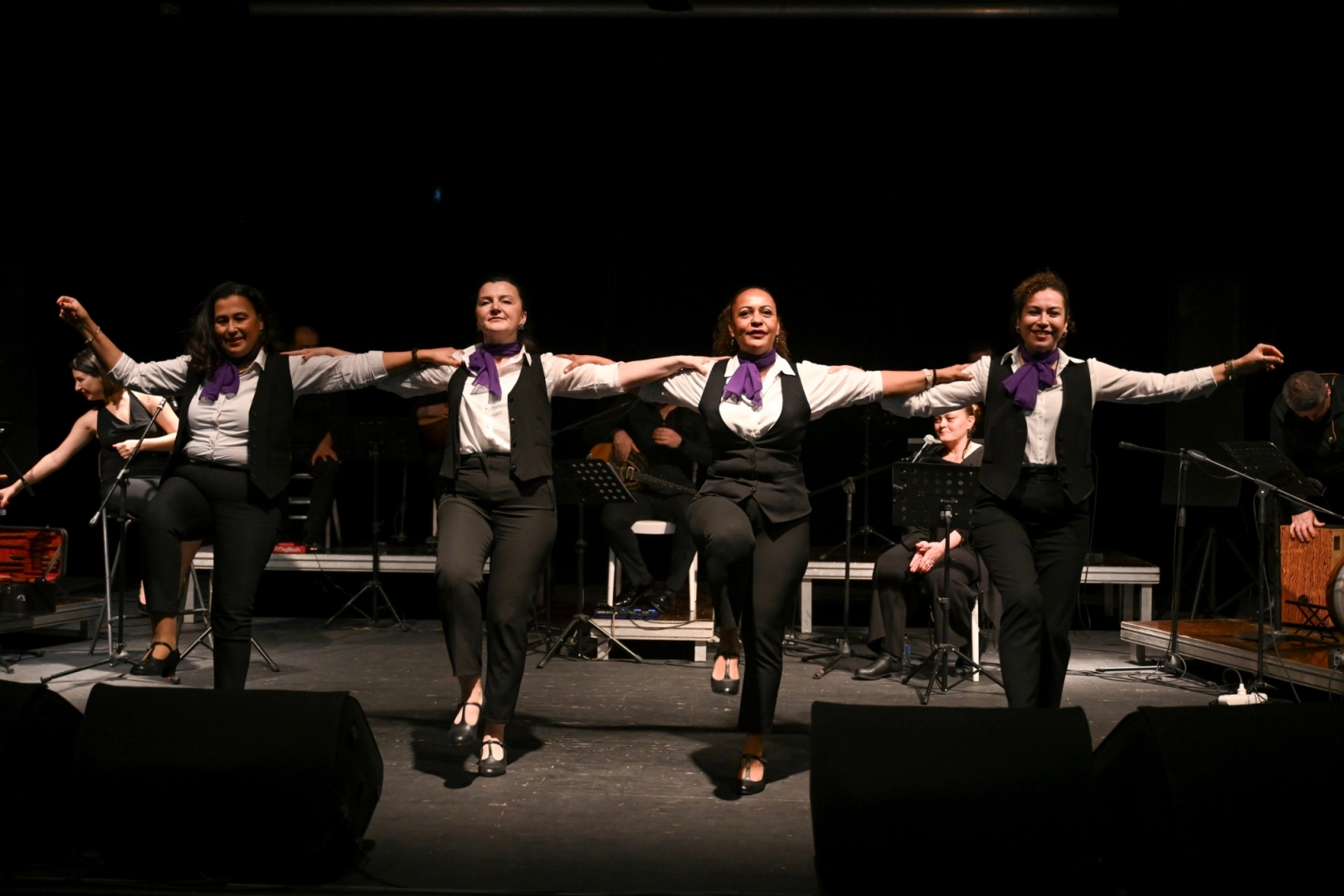 Ege&rsquo;nin iki yakası Bornova&rsquo;da buluştu