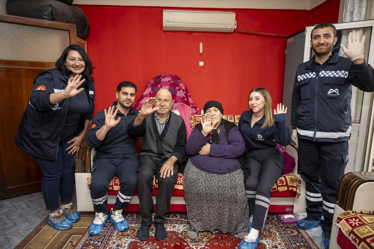 Mersin&rsquo;de bayram &ouml;ncesi evde sağlık ve bakım hizmeti