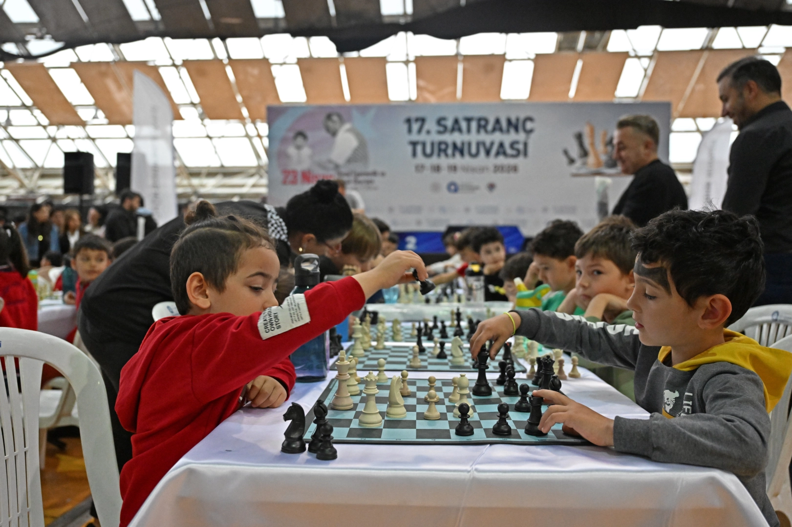 Antalya&rsquo;da 23 Nisan coşkusu başladı