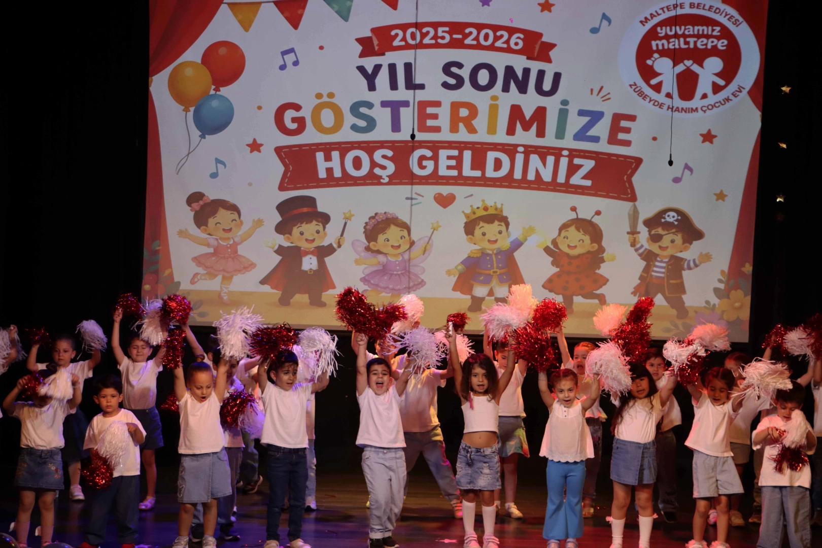 İstanbul'da Maltepe Belediyesi&rsquo;nin kreşlerinde yılsonu heyecanı