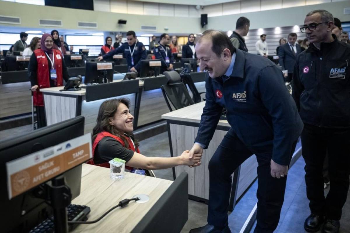 AFAD ve T&uuml;rk Kızılaydan "Engelli Bireylere Y&ouml;nelik Afet Farkındalık Eğitim Mod&uuml;l&uuml; Geliştirme &Ccedil;alıştayı"