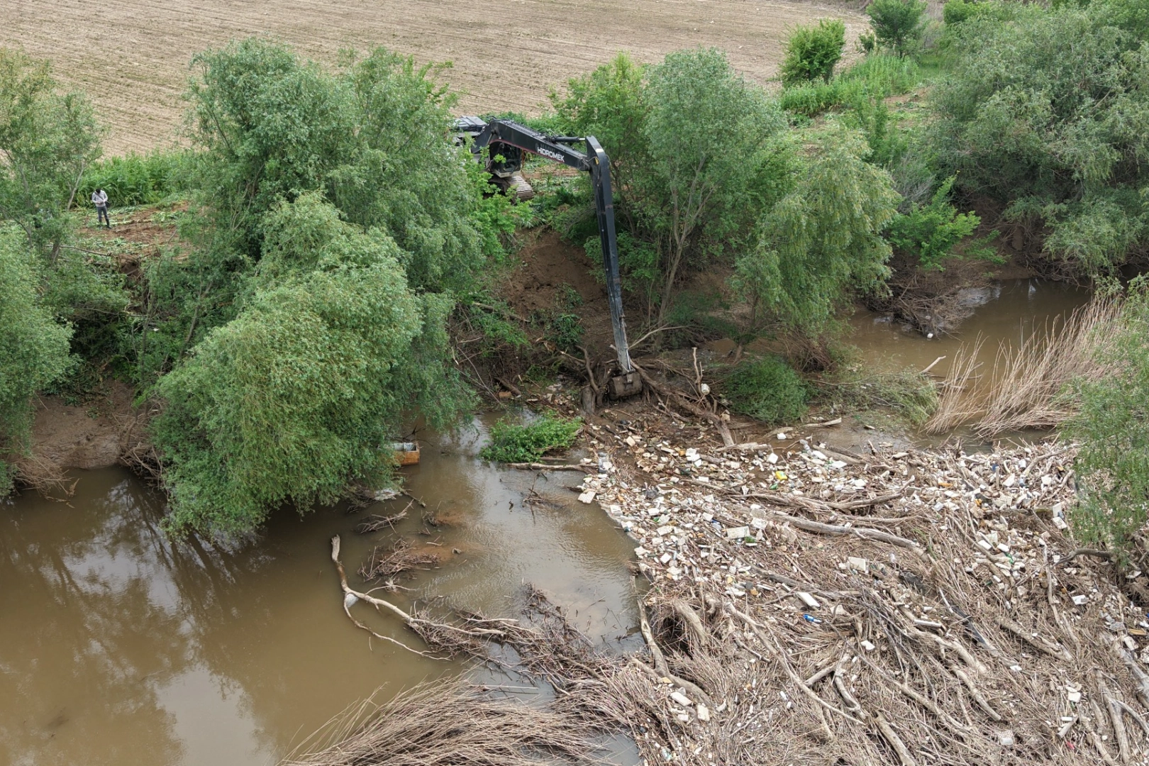 MASKİ&rsquo;den Gediz ve Nif &Ccedil;ayı&rsquo;na taşkın &ouml;nlemi
