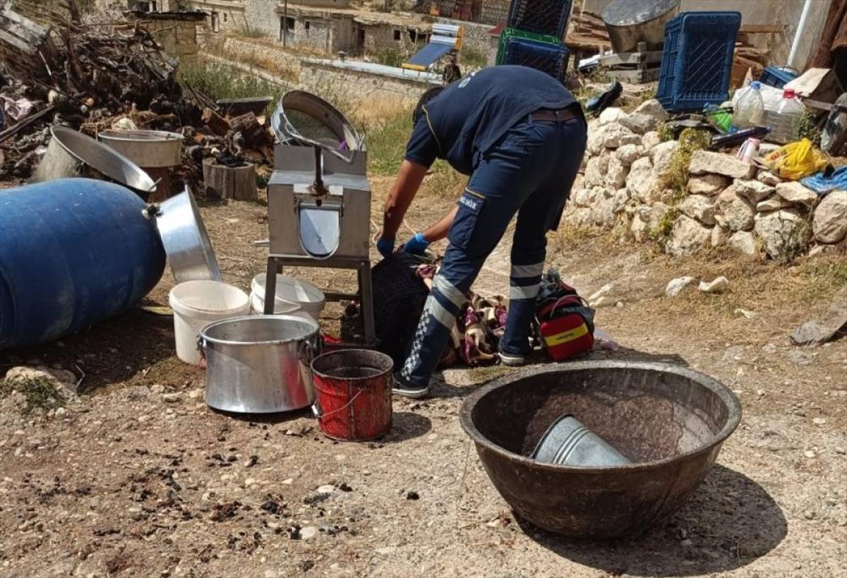 Mersin'de av tüfeğiyle vurulan baba ile oğlu ve gelini öldü