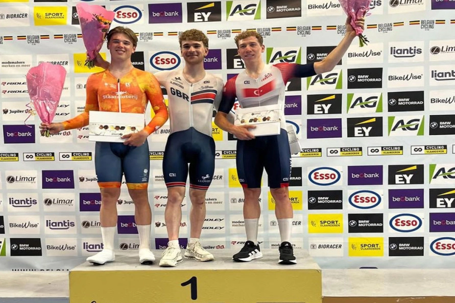 Konya B&uuml;y&uuml;kşehirli bisiklet&ccedil;ilerden milli başarı