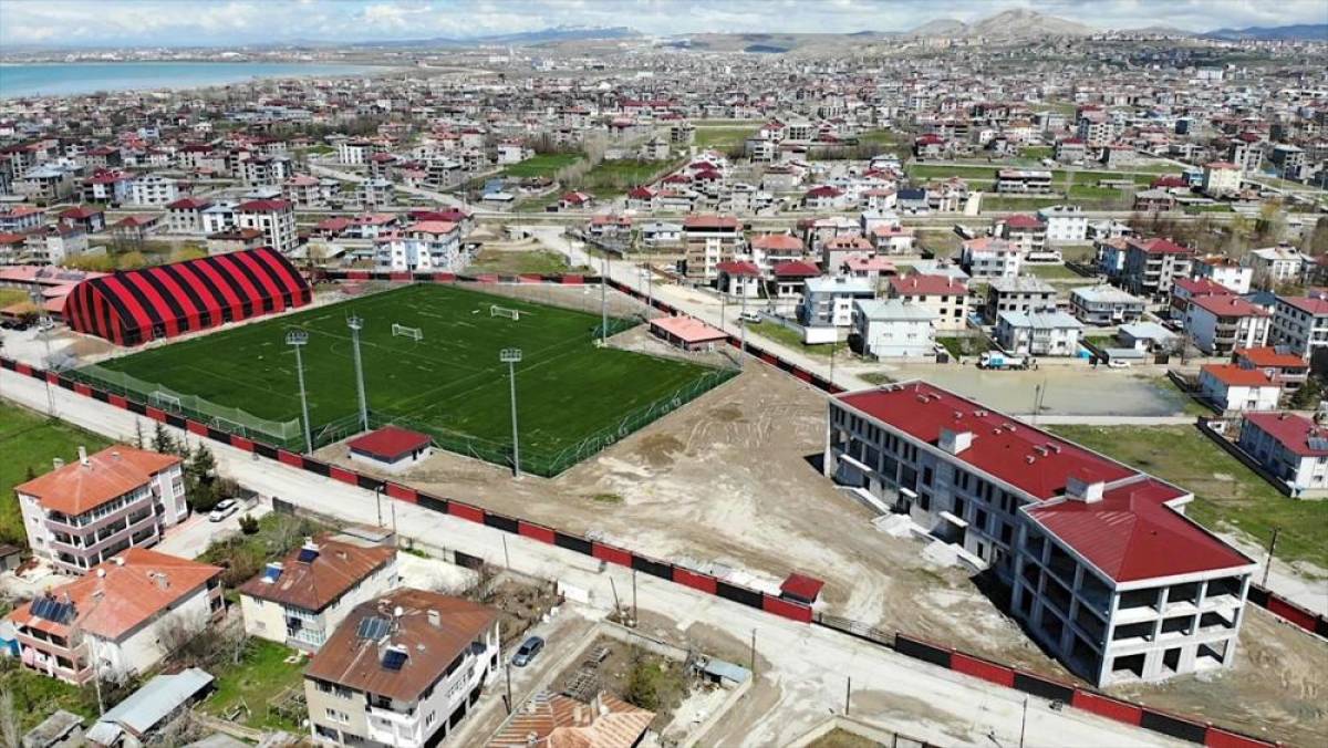 Vanspor'un altyapısını g&uuml;&ccedil;lendirecek tesisin y&uuml;zde 75'i tamamlandı