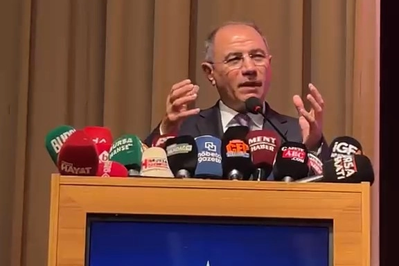 AK Parti Bursa bayramlaşmasında birliktelik mesajı... Efkan Ala'dan 'tecr&uuml;be' vurgusu