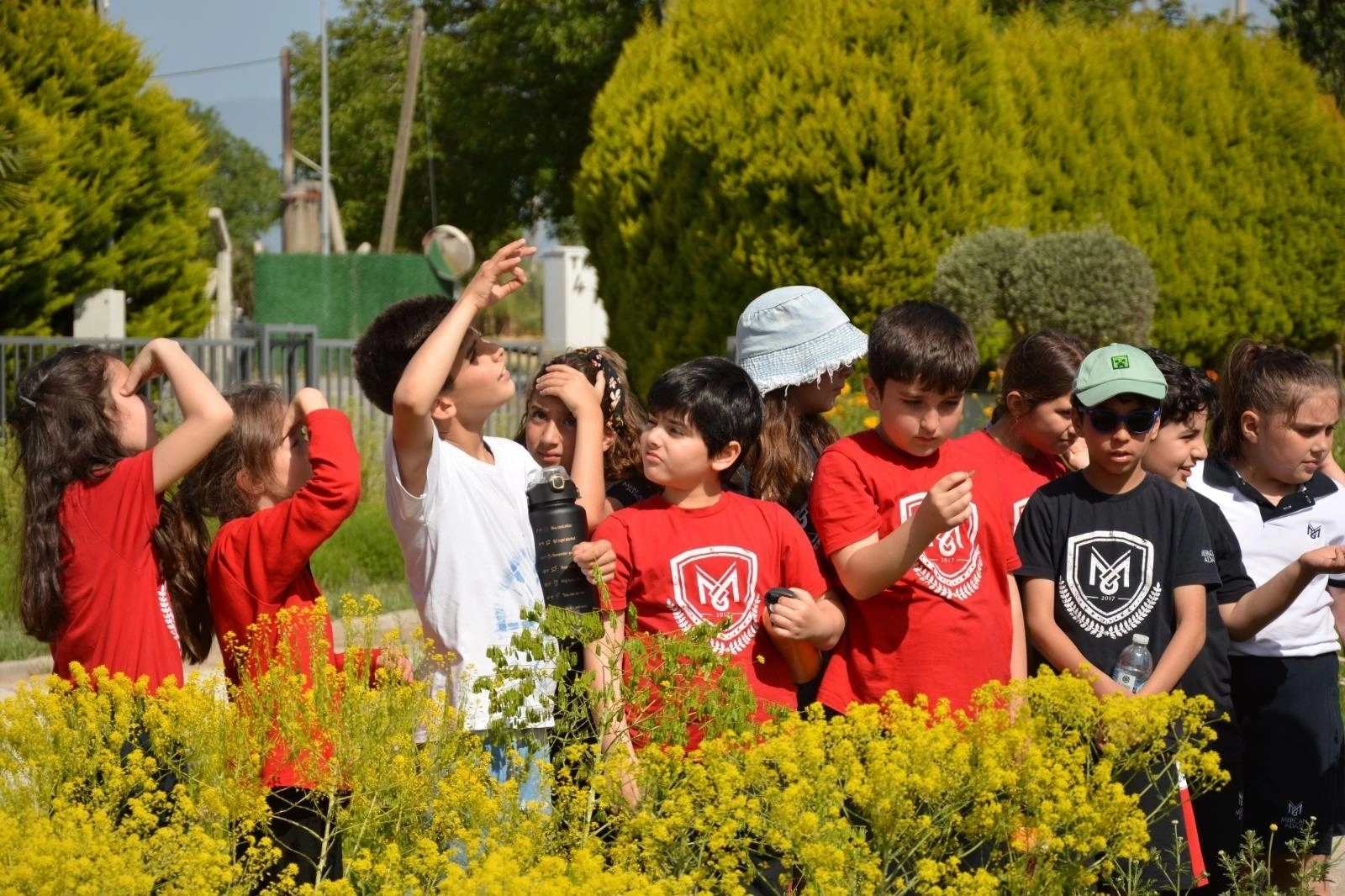 Balıkesir&rsquo;de binlerce &ouml;ğrenci BA&Ccedil;EM&rsquo;de tarımı deneyimledi