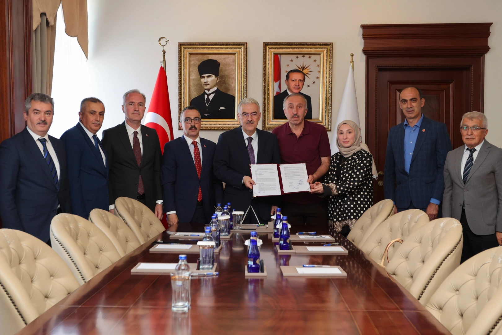 Bursa İneg&ouml;l&rsquo;e sağlık ve eğitim alanında iki yeni yatırım... Bağış protokolleri imzalandı