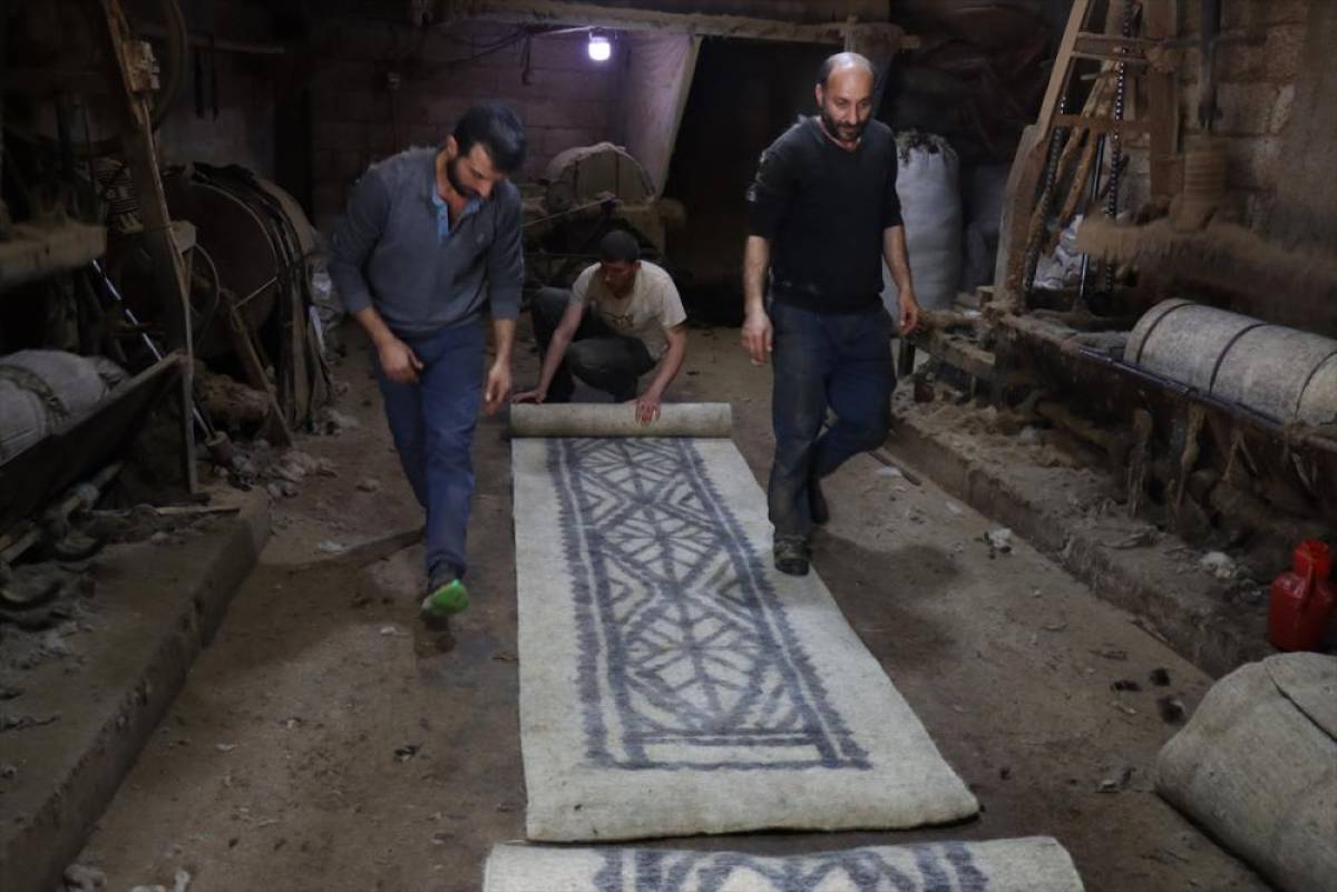 Ata mirası ke&ccedil;ecilik baba ile oğlunun emeğiyle geleceğe taşınıyor