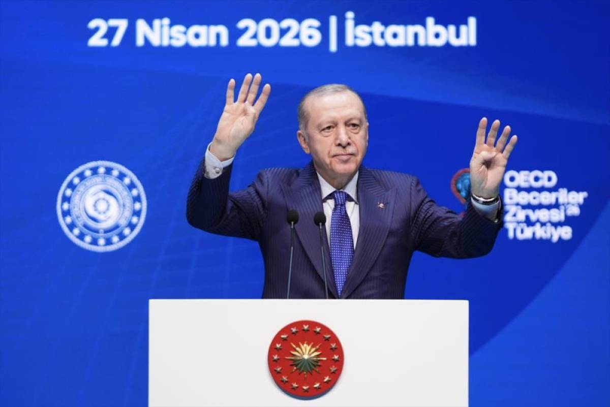 Cumhurbaşkanı Erdoğan: "N&uuml;fusumuz giderek yaşlanırken iş g&uuml;c&uuml; piyasalarımız yeni baskılara, yeni meydan okumalara maruz kalıyor."