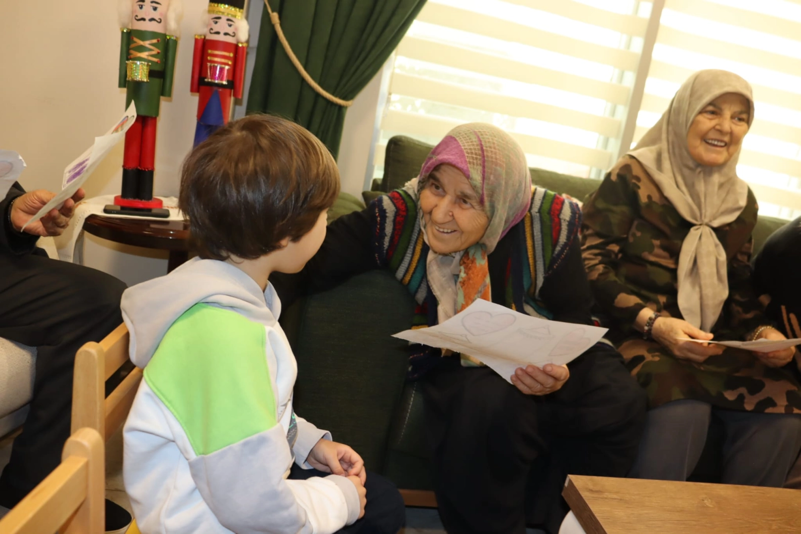 İzmitli miniklerden ulu &ccedil;ınarlara anlamlı ziyaret