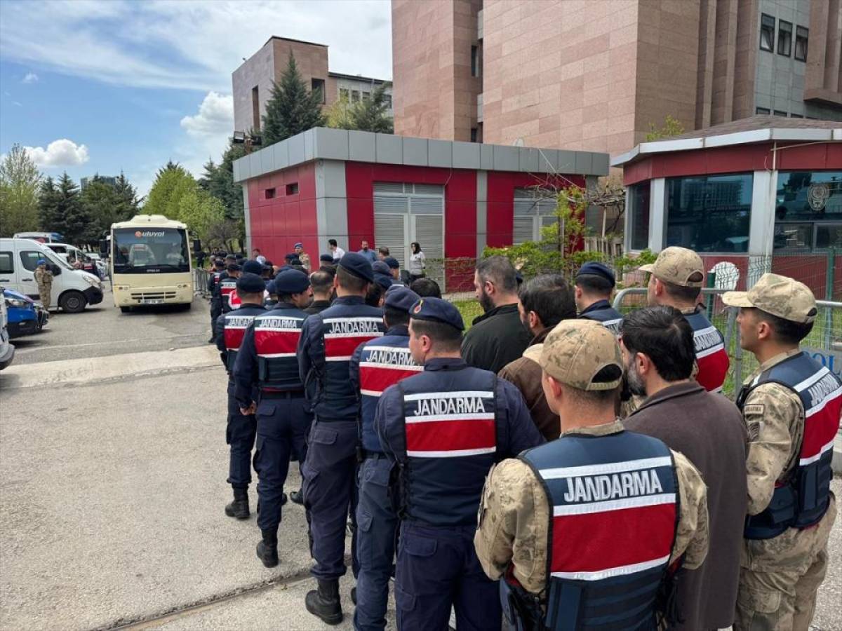 Gaziantep merkezli yasa dışı bahis operasyonunda 70 ş&uuml;pheli tutuklandı