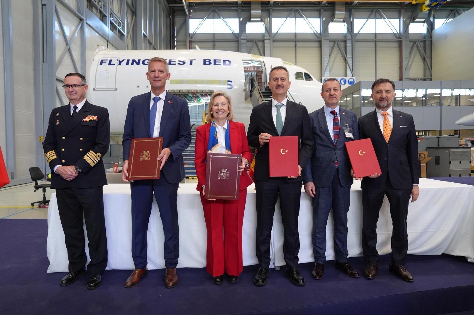 T&uuml;rkiye&rsquo;den ilk jet u&ccedil;ak ihracatı... H&uuml;rjet İspanya yolunda