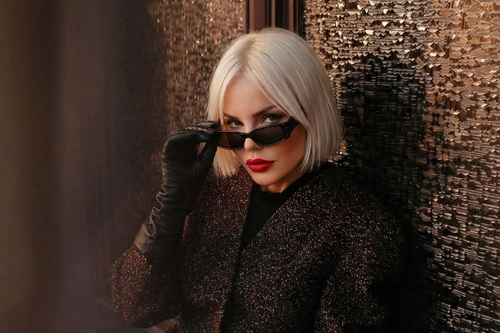 &Ouml;m&uuml;r Gedik'ten 'Aptal Aşıklar' &ccedil;ıkışı!