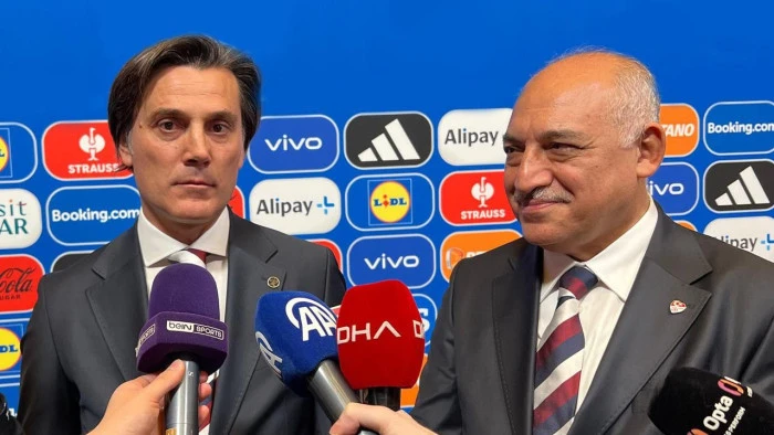 A Milli Futbol Takımı Teknik Direkt&ouml;r&uuml; Montella, İtalyan kanalına konuştu: