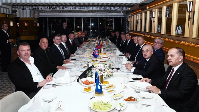 A Milli Futbol Takımı'nın Romanya karşılaşması &ouml;ncesinde resmi ma&ccedil; yemeği d&uuml;zenlendi