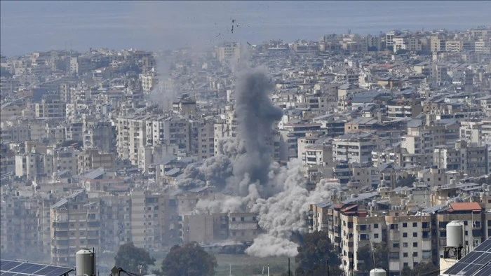 AB, L&uuml;bnan'da t&uuml;m taraflara itidal ve İsrail'e kara operasyonunu sonlandırma &ccedil;ağrısında bulundu