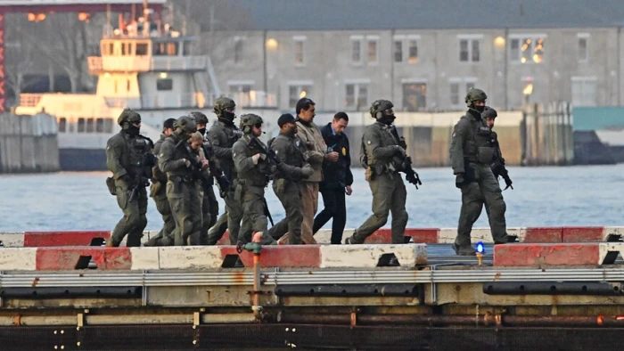 ABD'li asker, bahis i&ccedil;in Maduro'nun alıkonulduğu operasyona dair bilgi sızdırmakla su&ccedil;lanıyor