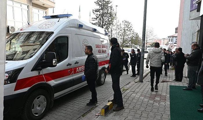 Adana'da boşanma aşamasındaki eşini yaralayıp parasını gasbeden sanığa 12,5 yıl hapis cezası