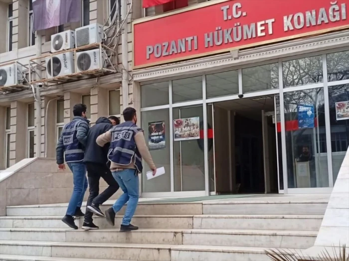 Adana'da kesinleşmiş hapis cezası bulunan firari h&uuml;k&uuml;ml&uuml; yakalandı